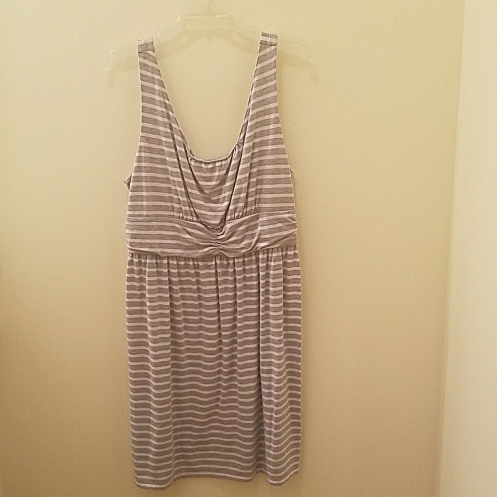 Faded Glory mid length dress